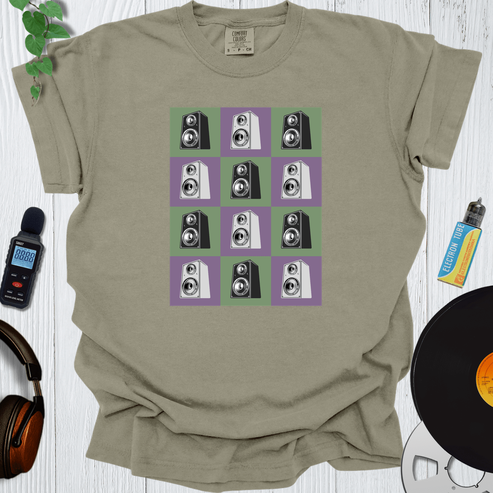 Printify T-Shirt Khaki / S Speaker Grid